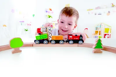 Железопътен комплект, Hape, Автоматичен локомотив