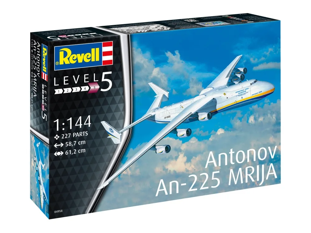 Сглобяем модел, Revell, Самолет Antonov An-225 Mrija, 227 части
