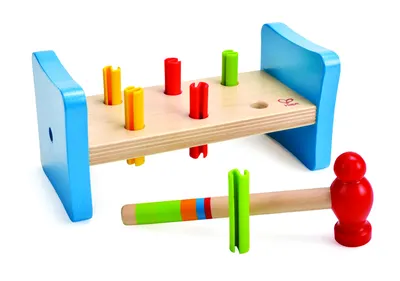 H0503 Дървена играчка с чукче